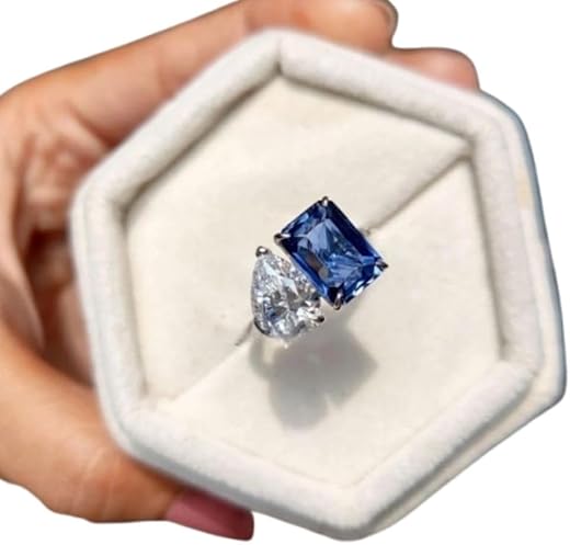 8 Best Toi et Moi Engagement Rings You'll Love