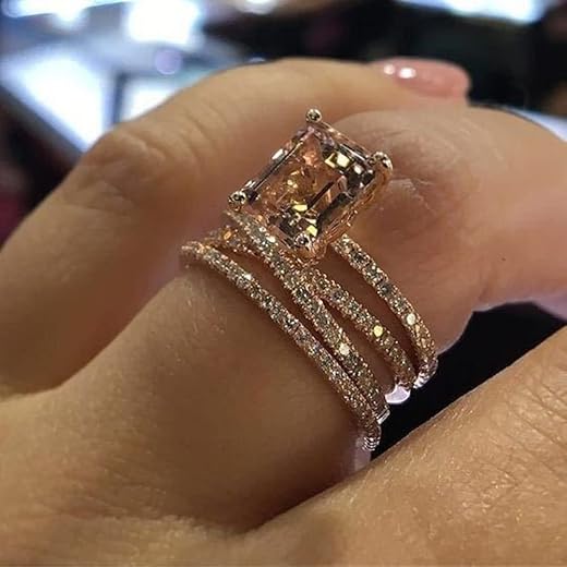 Choosing Between Champagne and Pink Diamonds for Your Ring 1 Choosing Between Champagne and Pink Diamonds for Your Ring