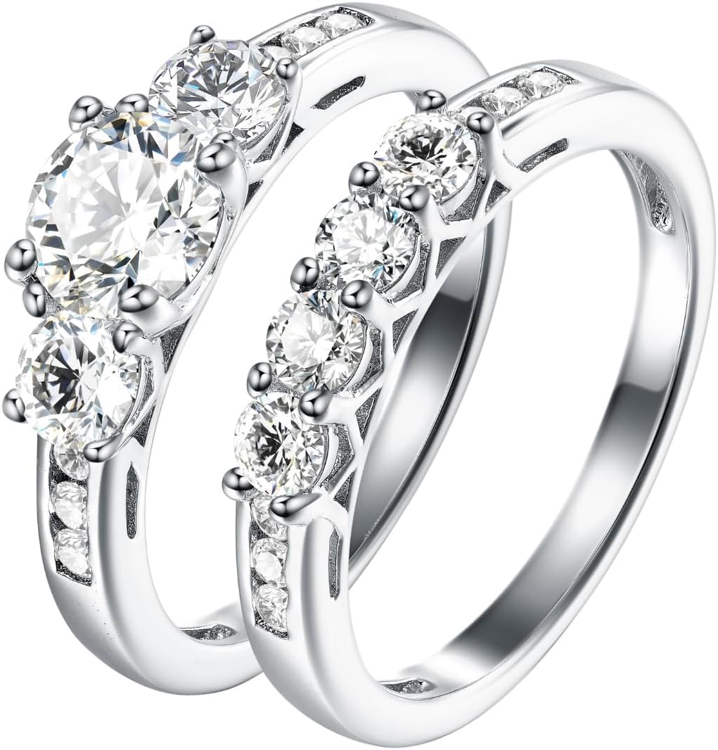 Choosing Your Engagement Ring: Three Stone or Solitaire? 1 Choosing Your Engagement Ring: Three Stone or Solitaire?