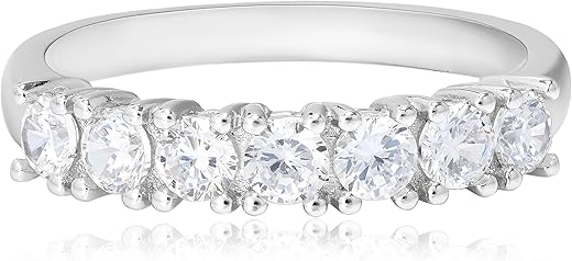 Choosing Between Grey and Black Diamond Wedding Rings 1 Choosing Between Grey and Black Diamond Wedding Rings