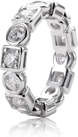 Discover the 7 Best Geometric Engagement Rings 1 Discover the 7 Best Geometric Engagement Rings
