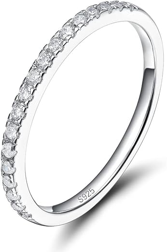 Love on Lock: How to Insure Your Wedding Band Like a Pro 1 Love on Lock: How to Insure Your Wedding Band Like a Pro