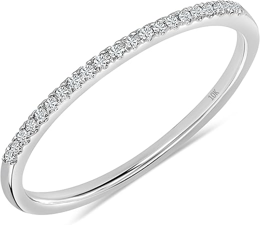 Top 10 Dainty Wedding Bands for Your Big Day 1 Top 10 Dainty Wedding Bands for Your Big Day