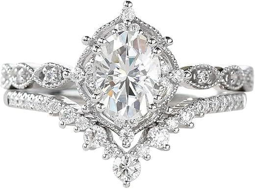 Top 8 Dainty Engagement Rings You'll Love 1 Top 8 Dainty Engagement Rings You'll Love
