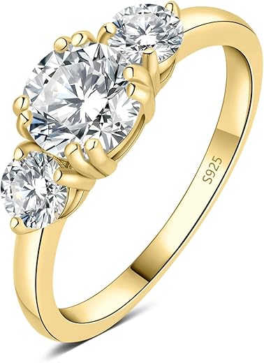 Top 8 Three Stone Engagement Rings 1 Top 8 Three Stone Engagement Rings