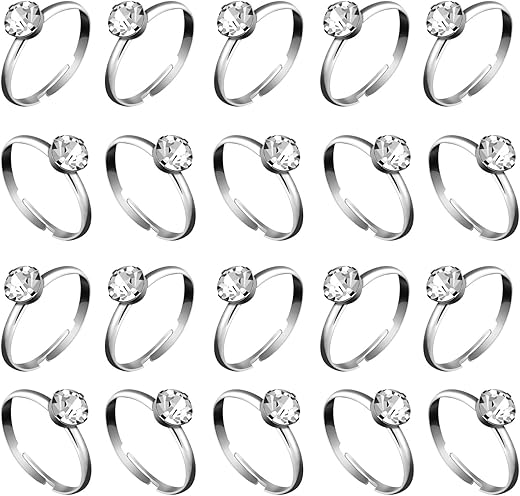 Bridal Sets vs. Solo Rings: What's the Saver for Your Wallet?