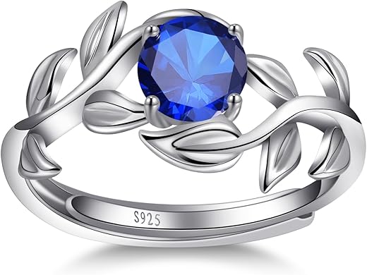 Comparing Blue Sapphire and Tanzanite Engagement Rings 1 Comparing Blue Sapphire and Tanzanite Engagement Rings