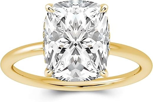 Your Guide to 10 Gorgeous Moissanite Rings