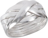 Your Guide to Puzzle Rings vs Matching Wedding Bands
